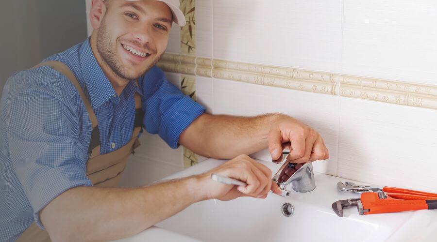 Leak Detection in Saybrook, IL